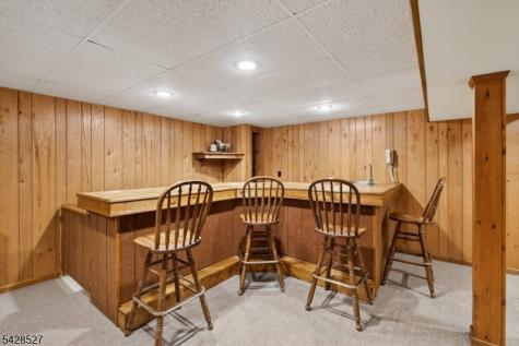2 W View Drive Raritan NJ 08822