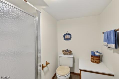 2 W View Drive Raritan NJ 08822