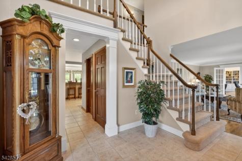 2 W View Drive Raritan NJ 08822
