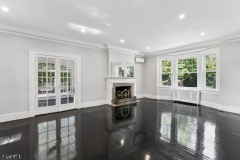731 Berkeley Avenue City Of Orange NJ 07050