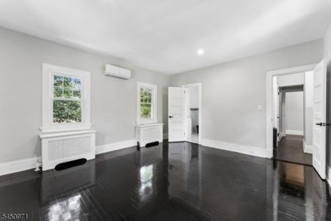 731 Berkeley Avenue City Of Orange NJ 07050
