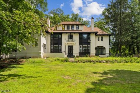 731 Berkeley Avenue City Of Orange NJ 07050