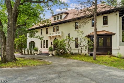731 Berkeley Avenue City Of Orange NJ 07050