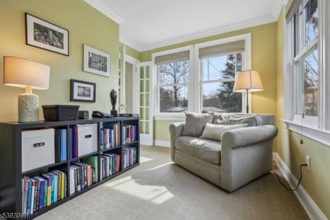 395 Meadowbrook Lane South Orange Village NJ 07079