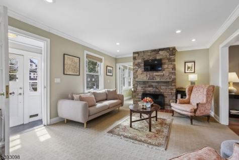 395 Meadowbrook Lane South Orange Village NJ 07079