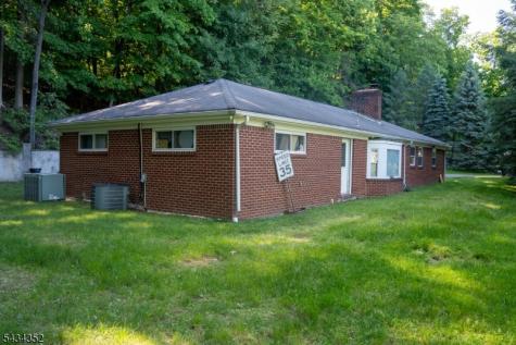 45 Peters Lane North Haledon NJ 07508