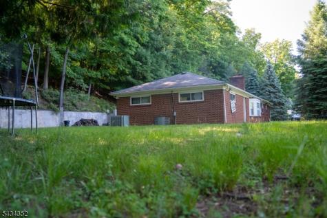 45 Peters Lane North Haledon NJ 07508
