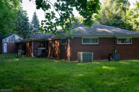 45 Peters Lane North Haledon NJ 07508