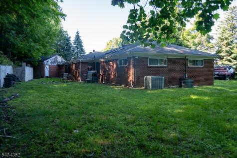 45 Peters Lane North Haledon NJ 07508
