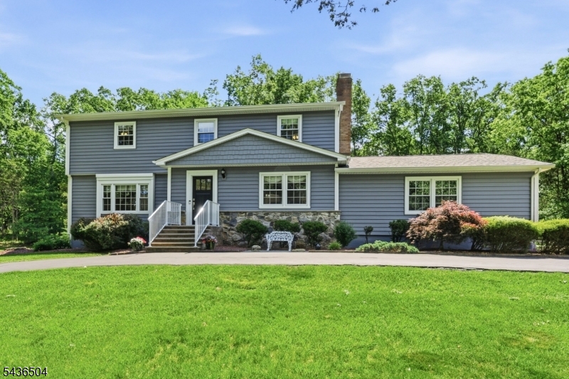 72 Kiva Place Branchburg NJ 08876