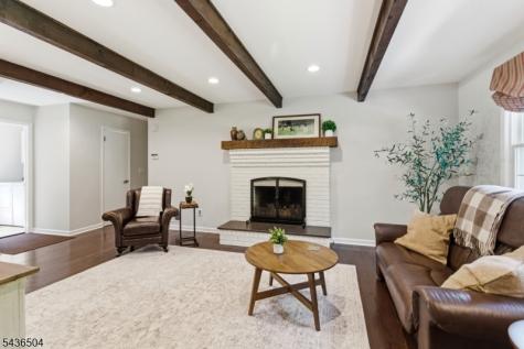 72 Kiva Place Branchburg NJ 08876