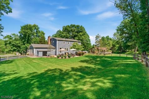 72 Kiva Place Branchburg NJ 08876