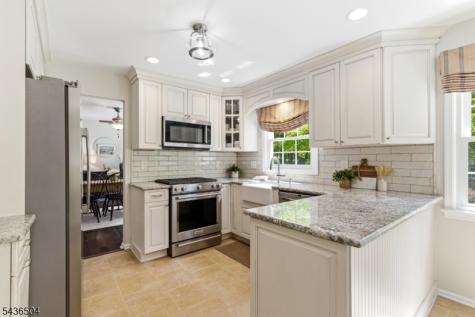 72 Kiva Place Branchburg NJ 08876