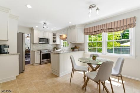 72 Kiva Place Branchburg NJ 08876