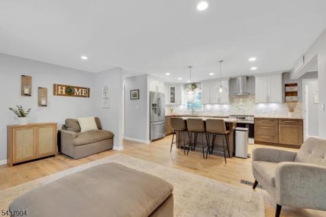 231 Stirling Road Watchung NJ 07069