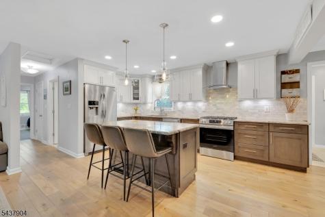 231 Stirling Road Watchung NJ 07069