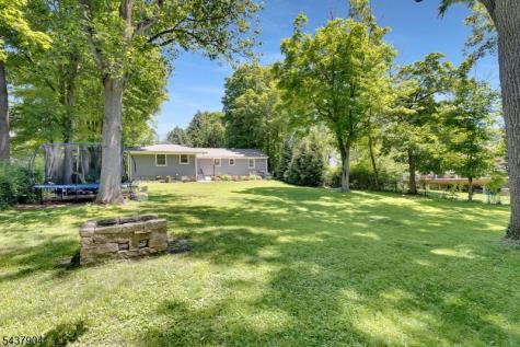 231 Stirling Road Watchung NJ 07069