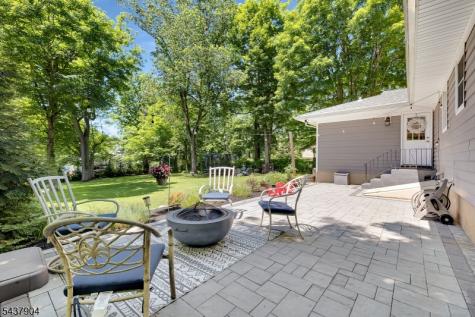 231 Stirling Road Watchung NJ 07069