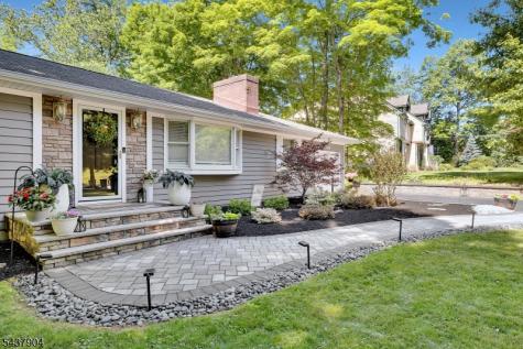 231 Stirling Road Watchung NJ 07069