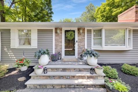 231 Stirling Road Watchung NJ 07069