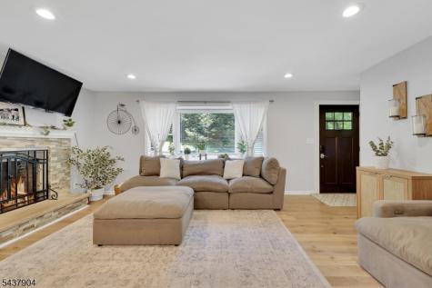 231 Stirling Road Watchung NJ 07069