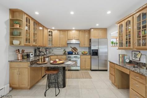 54 William Street North Arlington NJ 07031