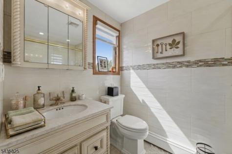 54 William Street North Arlington NJ 07031
