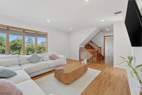 54 William Street North Arlington NJ 07031