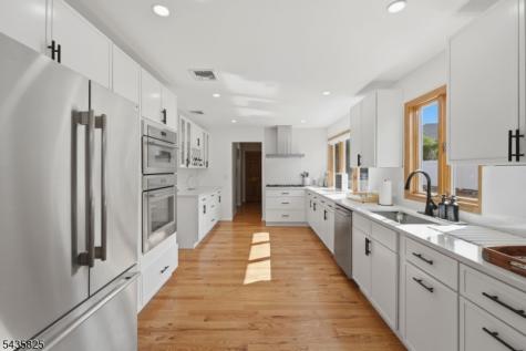 54 William Street North Arlington NJ 07031