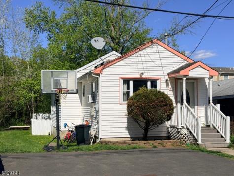 44 Salem Place Aberdeen NJ 07721