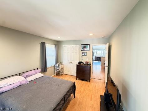 44 Salem Place Aberdeen NJ 07721