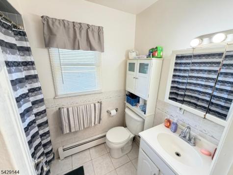 44 Salem Place Aberdeen NJ 07721