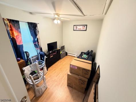 44 Salem Place Aberdeen NJ 07721