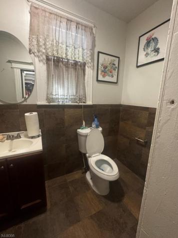 179 N Munn Avenue East Orange NJ 07017