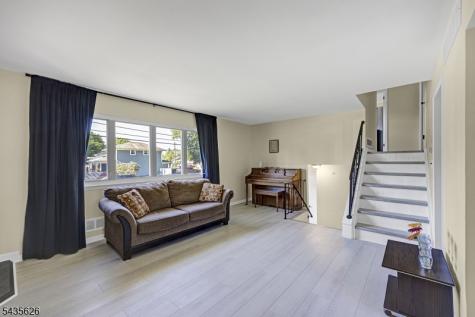 21 Hillery Drive Mount Olive NJ 07836