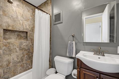 21 Hillery Drive Mount Olive NJ 07836