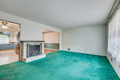 106 Winding Road Woodbridge NJ 08830