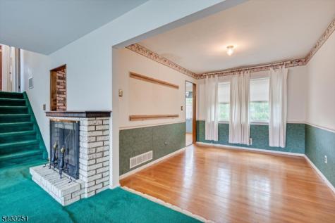 106 Winding Road Woodbridge NJ 08830