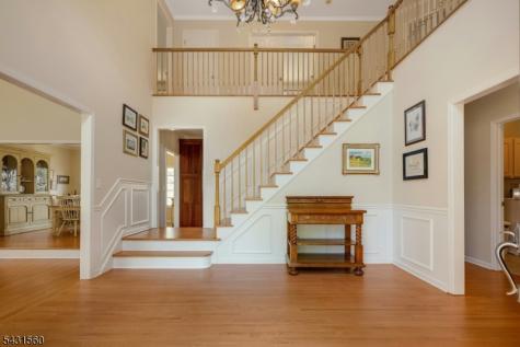 1 Bell Court Chester NJ 07930