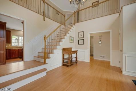 1 Bell Court Chester NJ 07930