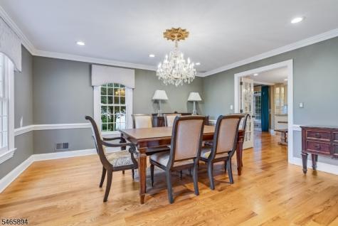 4 Barberry Row Chester NJ 07930