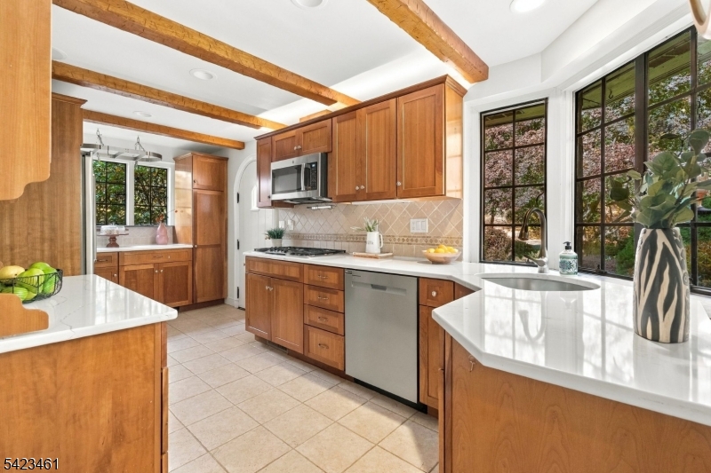 3 Lenape Drive Montville NJ 07045