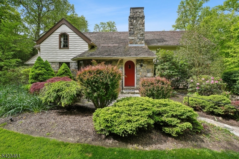 3 Lenape Drive Montville NJ 07045