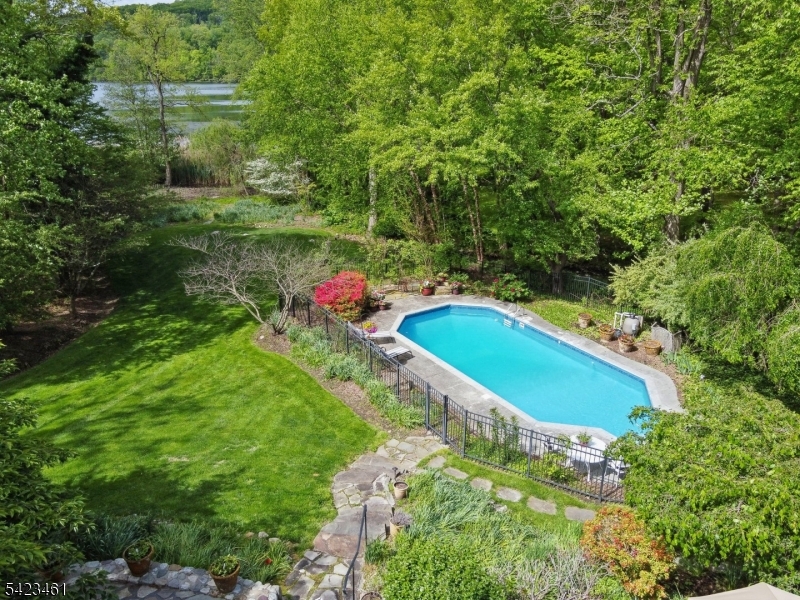 3 Lenape Drive Montville NJ 07045