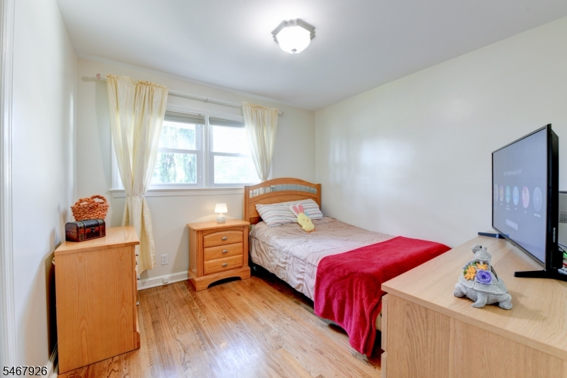 10 Lynn Drive Springfield NJ 07081