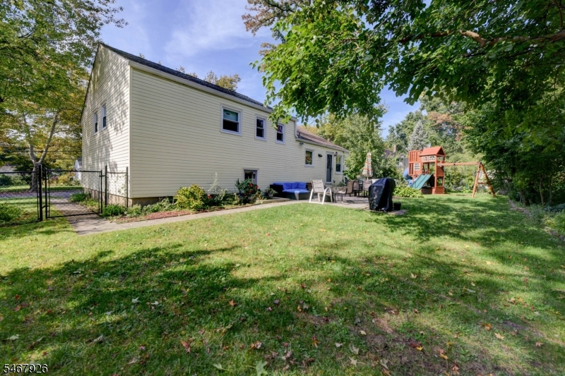 10 Lynn Drive Springfield NJ 07081