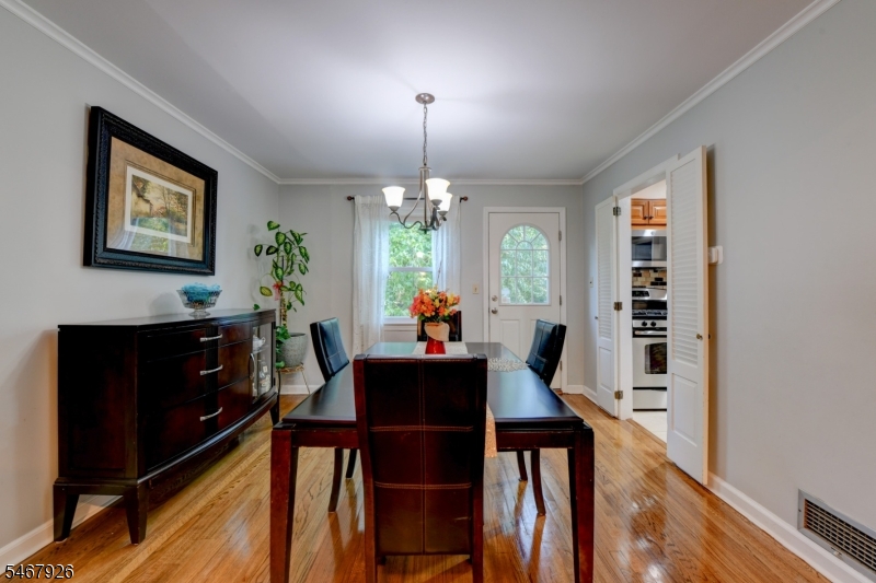 10 Lynn Drive Springfield NJ 07081