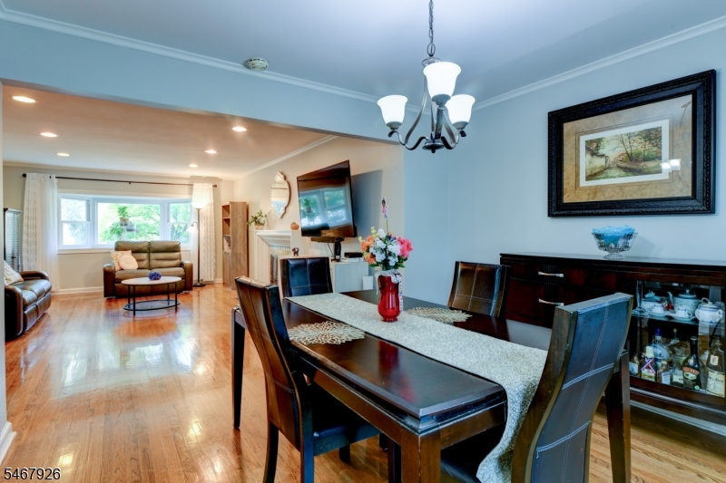 10 Lynn Drive Springfield NJ 07081