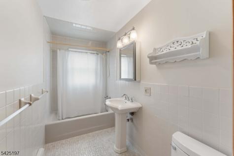 834 Remmos Avenue Union NJ 07083