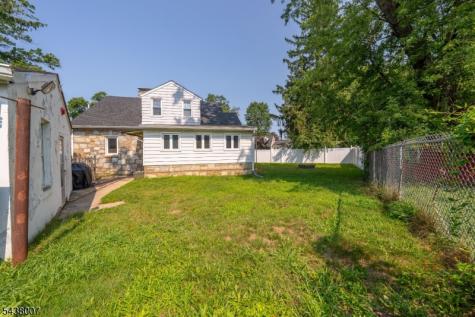 136 Glendale Drive Ewing NJ 08618